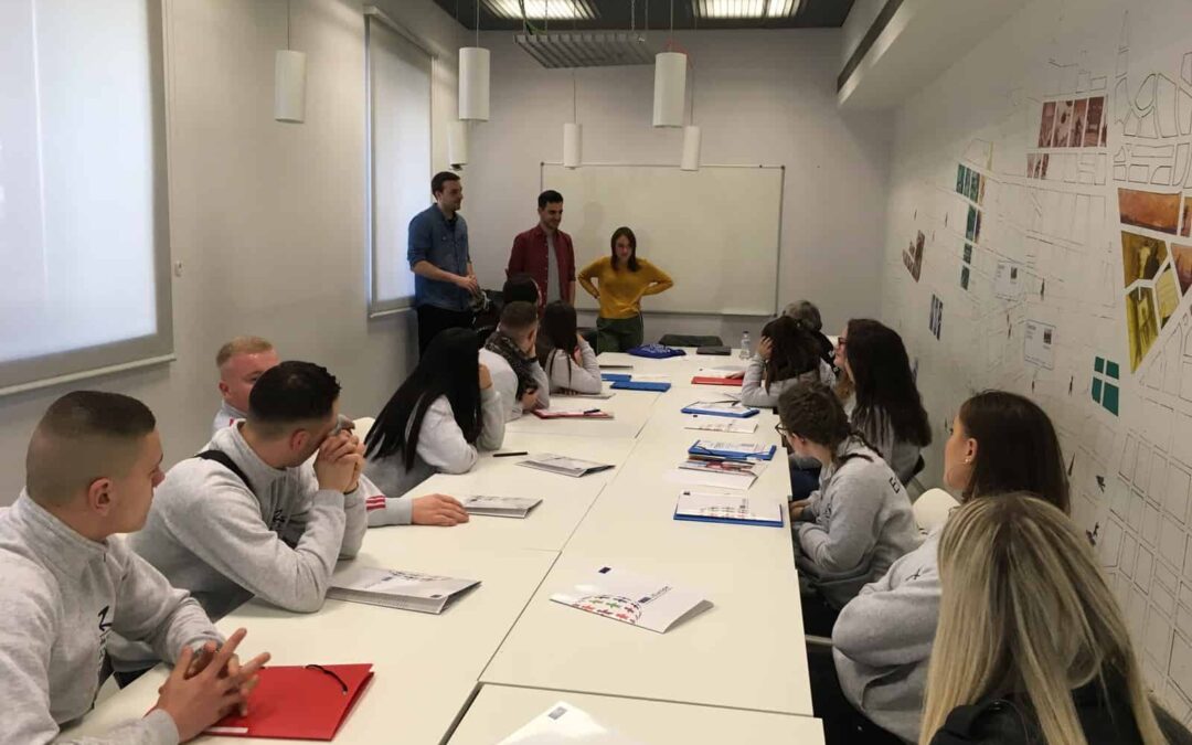 New Course! Happy School and Positive Education